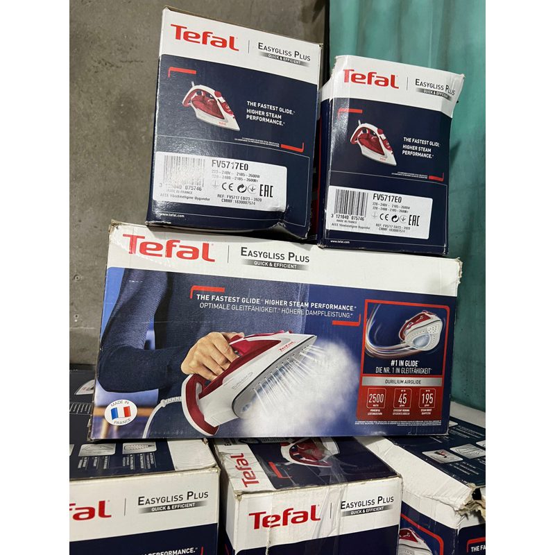 Bàn ủi hơi nước Tefal FV5717E0 - Sản xuất tại Pháp