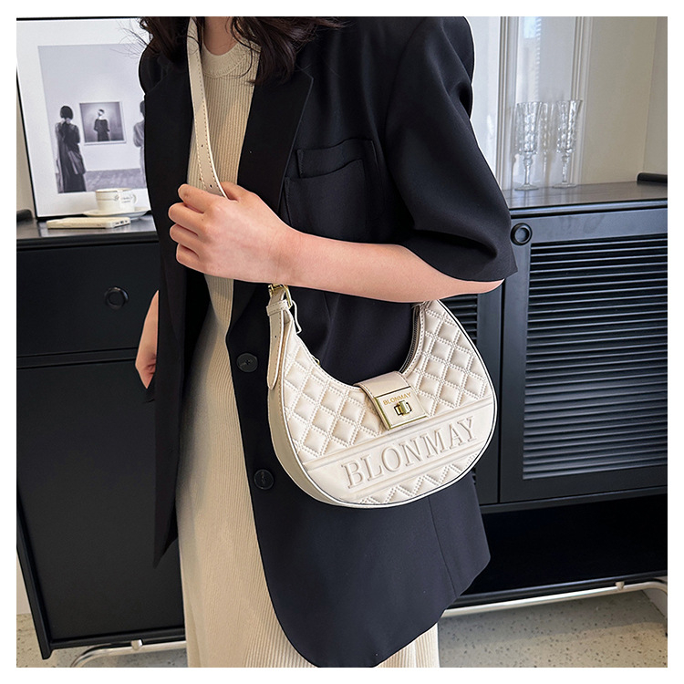 Túi xách nữ thời trang mới 2023, thiết kế niche, túi đeo chéo tinh tế, túi đeo vai, Xát nách đa năng và thời thượng.