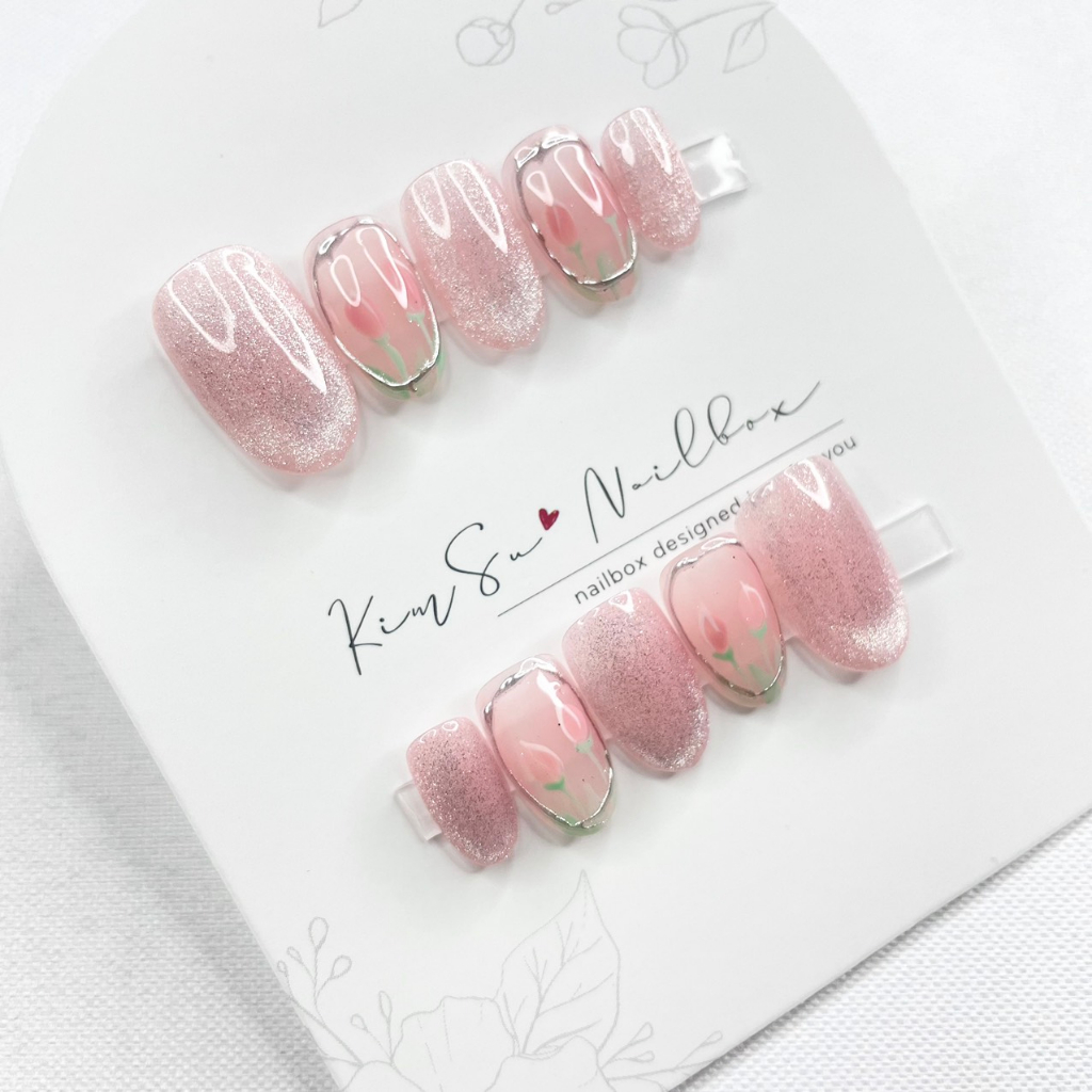 Nailbox vẽ hoa mắt mèo viền tráng gương