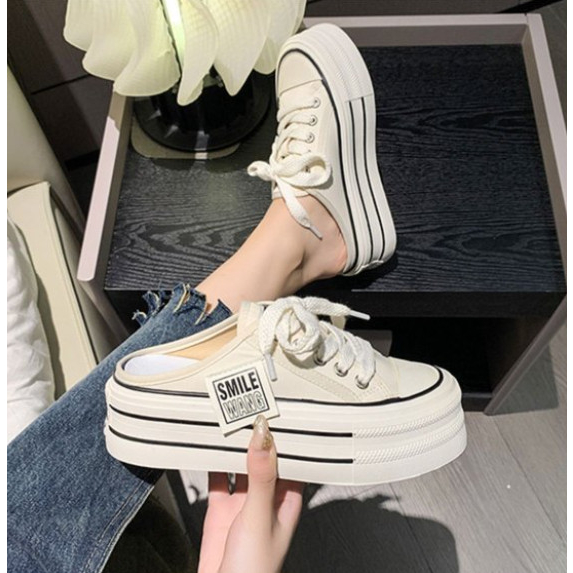 Giày thể thao đế dày - Phong cách thời thượng mùa hè 2023 kết hợp hoàn hảo với giày canvas trơn