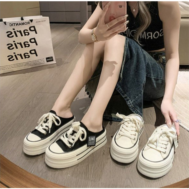 Giày thể thao đế dày - Phong cách thời thượng mùa hè 2023 kết hợp hoàn hảo với giày canvas trơn