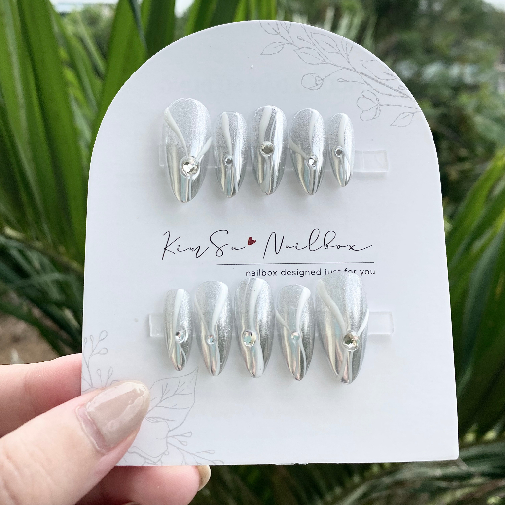 Nailbox mắt mèo bạc tráng gương