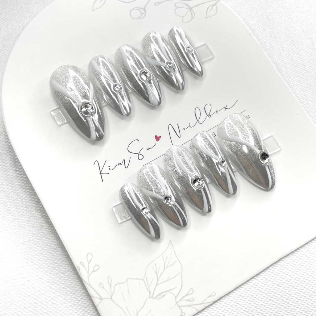 Nailbox mắt mèo bạc tráng gương
