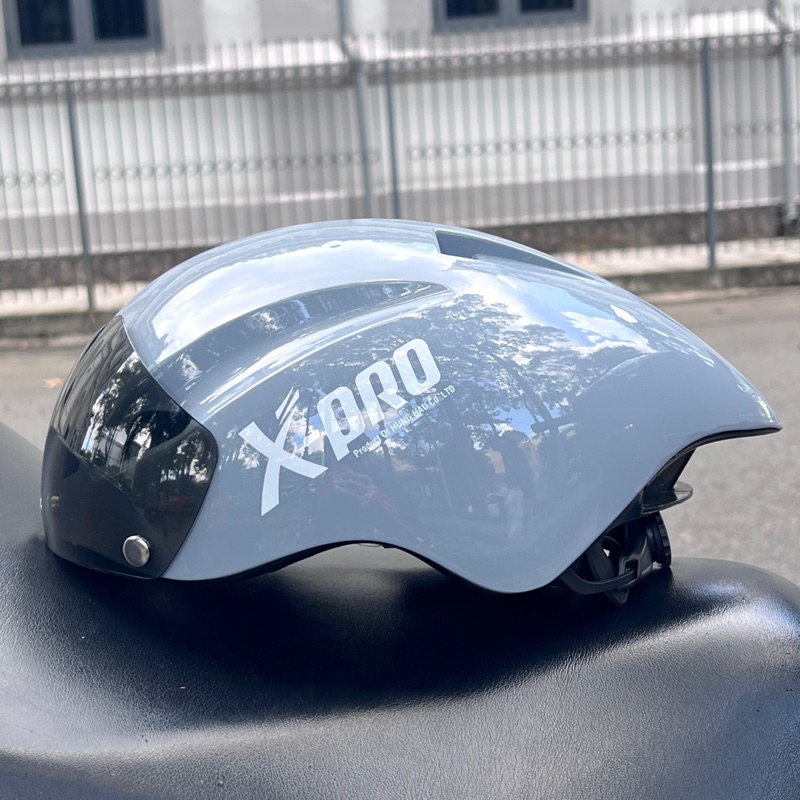 Mũ bảo hiểm poc Xpro chính hãng kiểu dáng thể thao tặng kèm kính chắn gió và tai mèo,sản phẩm đạt chuẩn Châu Âu