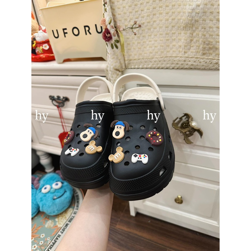 SỤC CROSS ĐÍNH STICKET MẶT CÚN BÁNH QUY