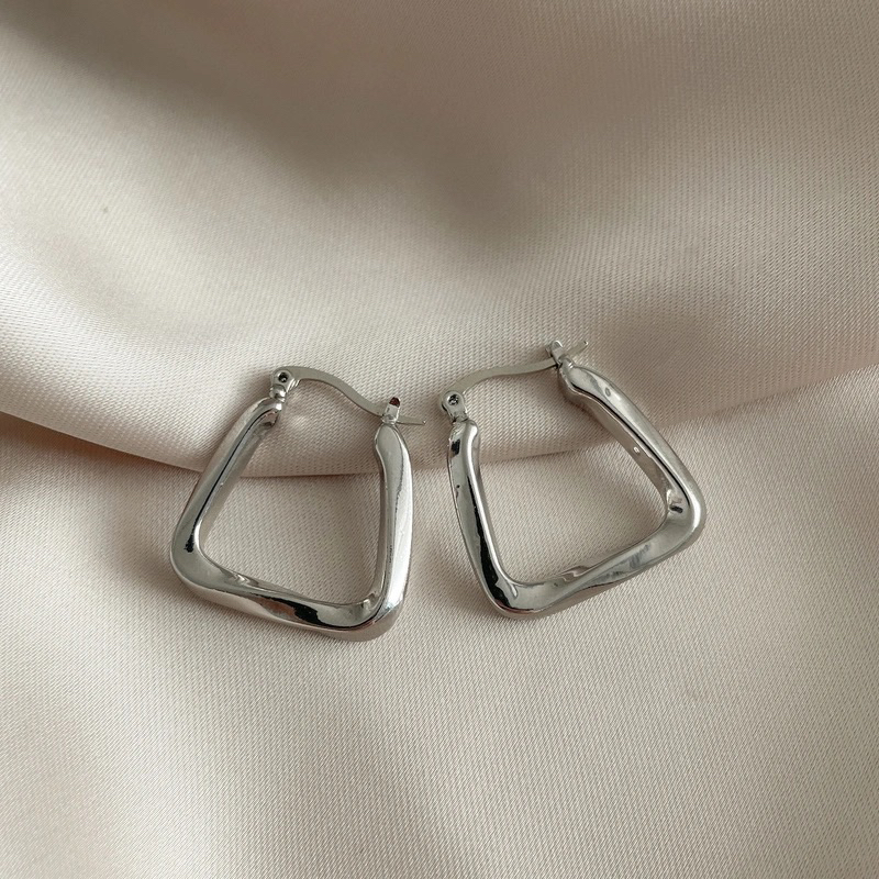 Bông Tai Kim Loại Kiểu Thời Trang