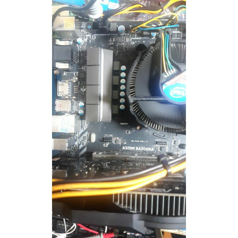 Combo main a320m+ amd 2600x+ m2 sata 256gb
