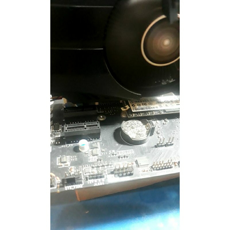 Combo main a320m+ amd 2600x+ m2 sata 256gb