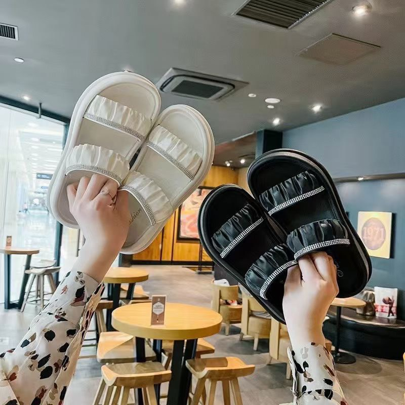 Dép 2 Quai Ngang Đính Đá Nhún Chun Đế 5cm Thời Trang