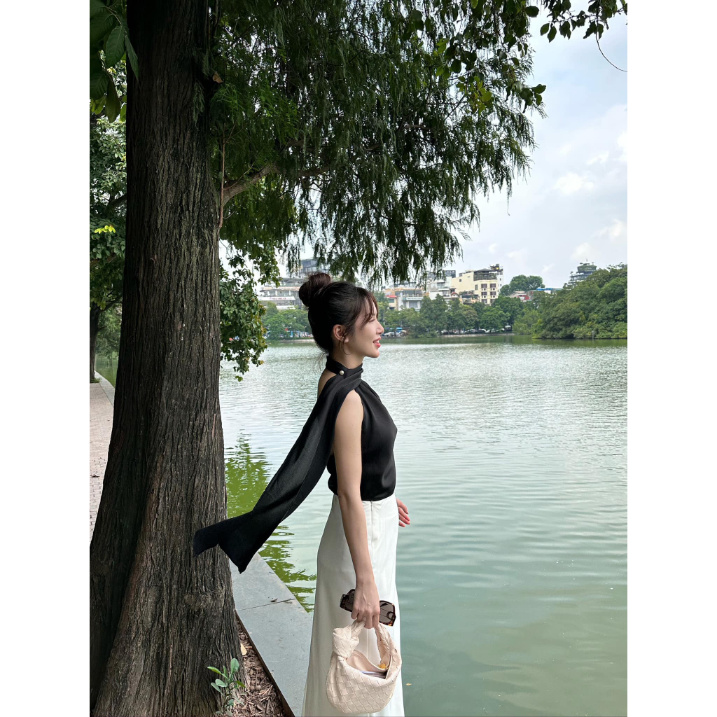 Áo lụa có khăn Lily - Aurore Cloth