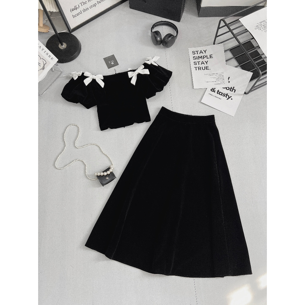 Set Váy Nhung Trễ Vai Đính Nơ Vai Mix Chân Váy Nhung Dáng Dài Xòe Kèm Ảnh Thật