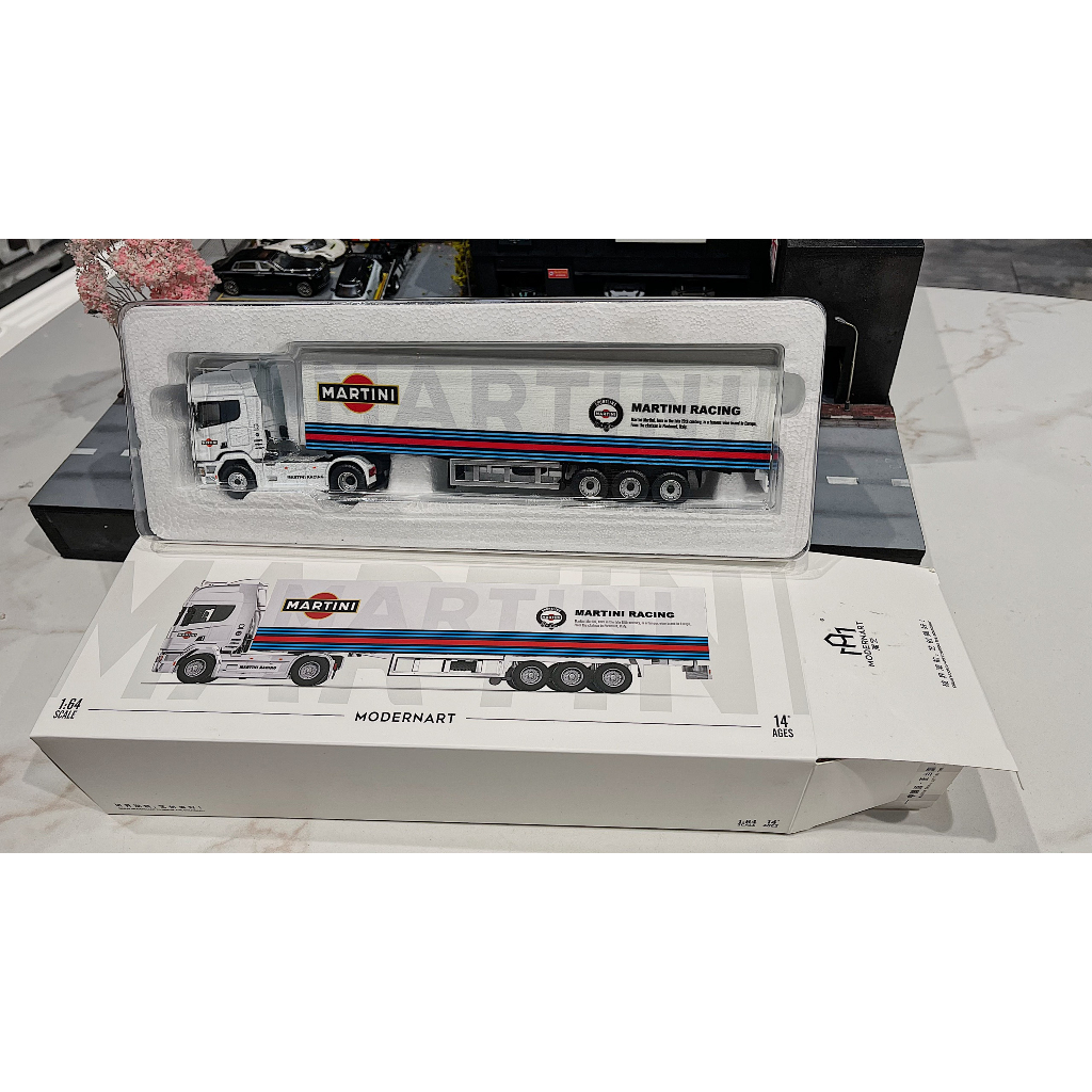 XE MÔ HÌNH SCANIA MARTINI,TỶ LỆ 1/64 MODERNART