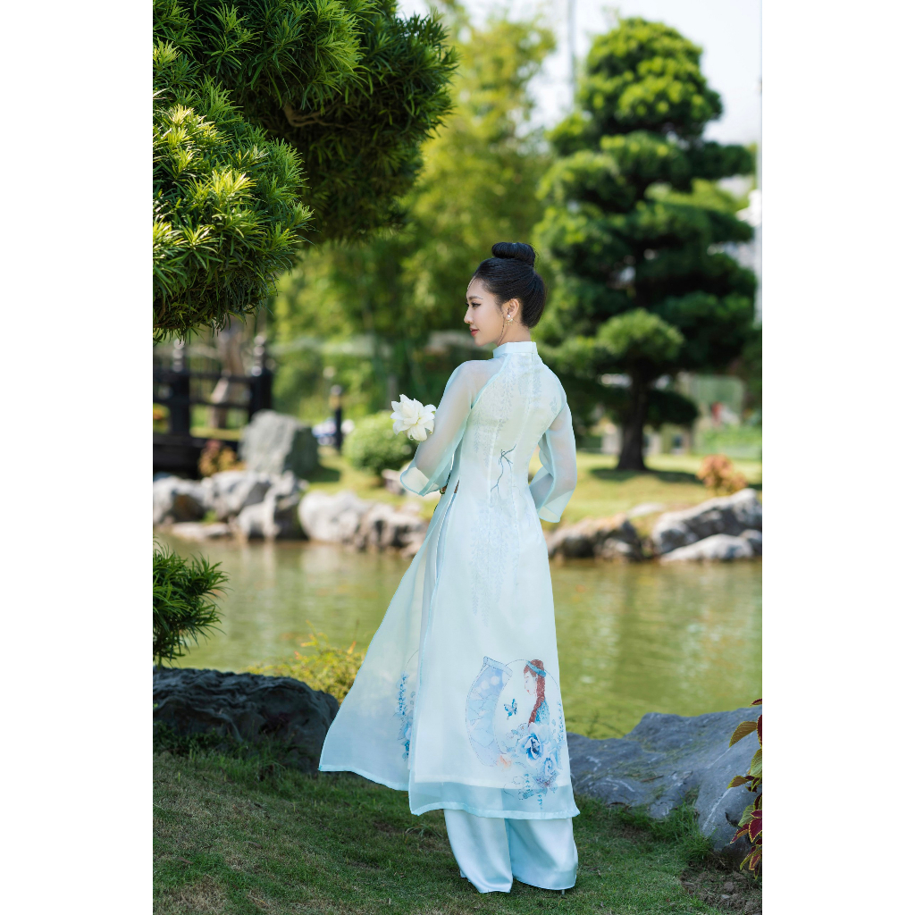 Áo dài cách tân vải tơ Organza 4 tà cao cấp by Lucci. Design