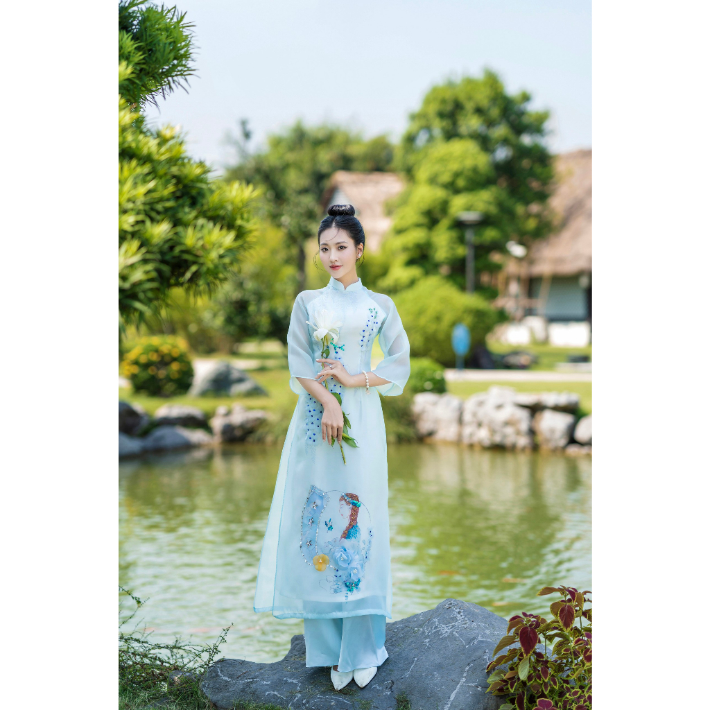 Áo dài cách tân vải tơ Organza 4 tà cao cấp by Lucci. Design