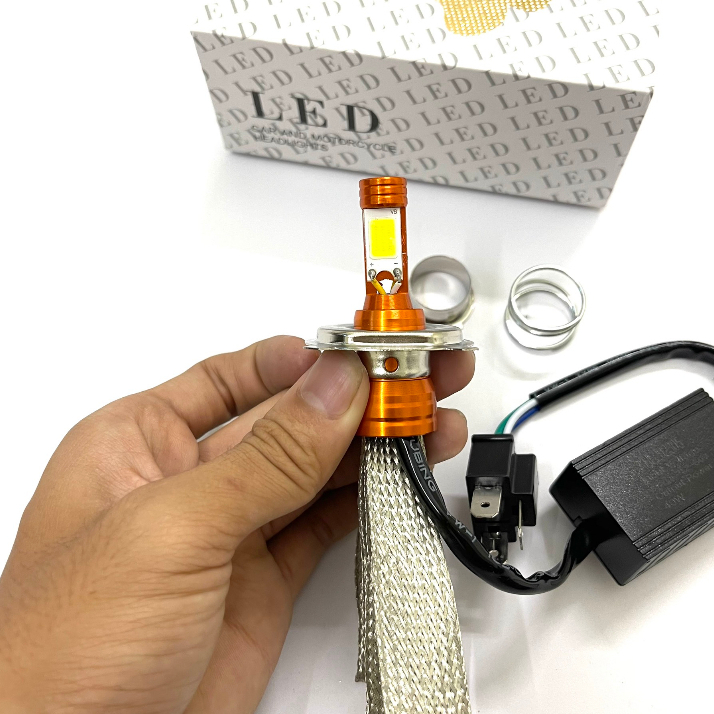 Đèn pha LED CYT đuôi công tản nhiệt CYT 2 tim chân H4 Và M5 Siêu Sáng Chân Đa Năng