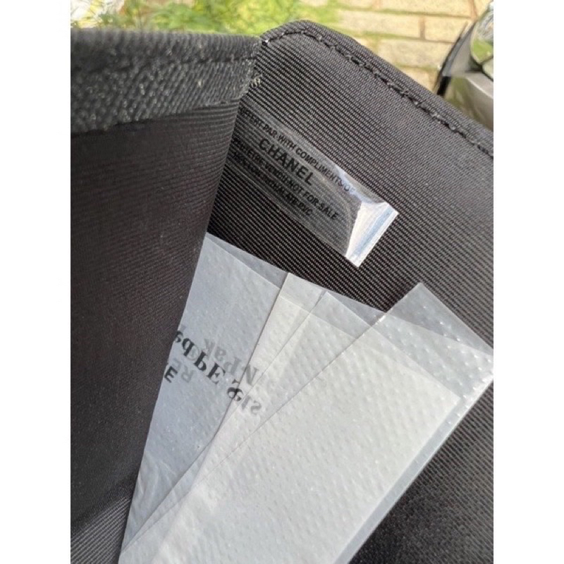 Ví passport chane* vip gift