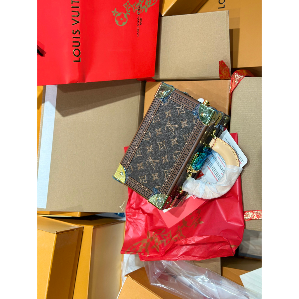 CỐP LV VALISETTE SZ22