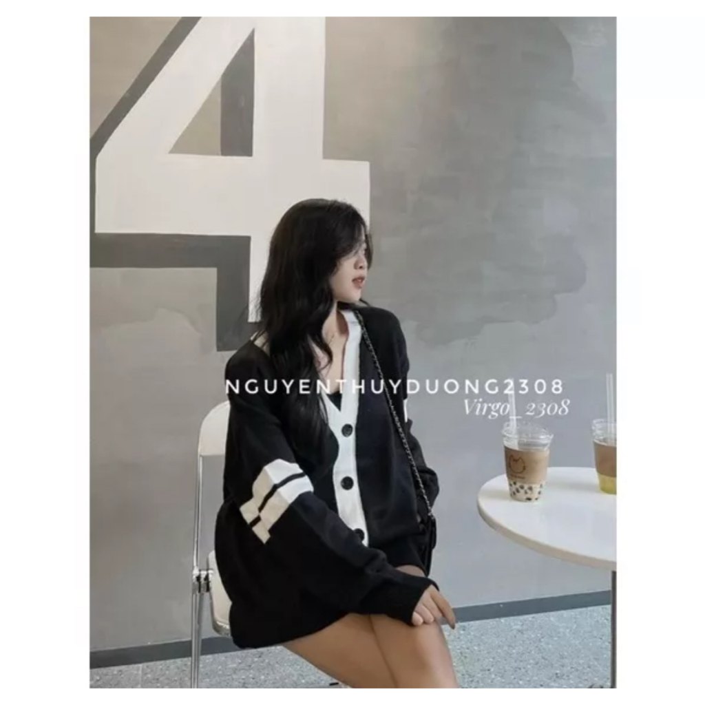 Áo khoác cadigan viền 2 tay phối vạch cá tính.