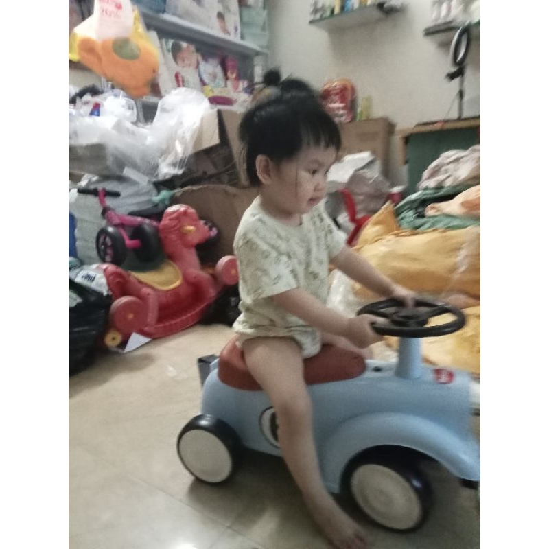 Xe chòi chân huggies có phát nhạc cho bé cao cấp