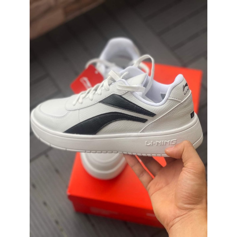Giày thể thao Lining đi siêu êm chân