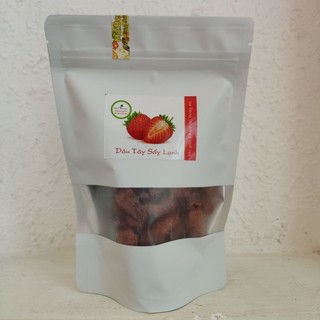 Dâu tây sấy lạnh Đà Lạt