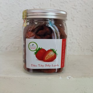 Dâu tây sấy lạnh Đà Lạt