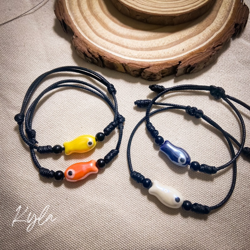 Vòng tay cá con gốm sứ