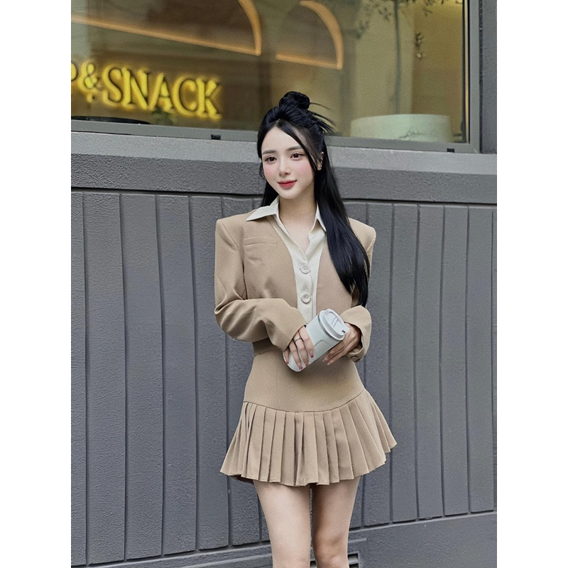 Set 3 Món Áo Sơ Mi, Áo Khoác Vest Croptop, Chân Váy Ngắn Xếp Ly