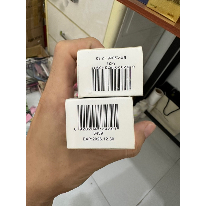 Kem dưỡng ẩm Laro B5 hàng thanh lý date 2026