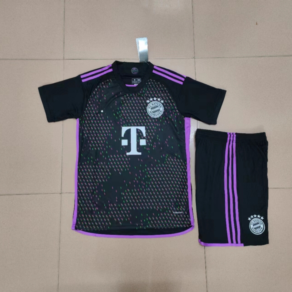 Set Đồ Đá Bóng CLB Bayern Munich Sân Khách 2023/24 Mới Nhất