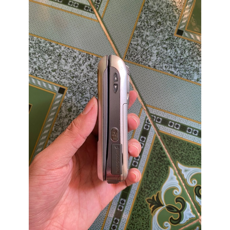 Điện thoại Sony Ericsson S700i cổ zin hiếm