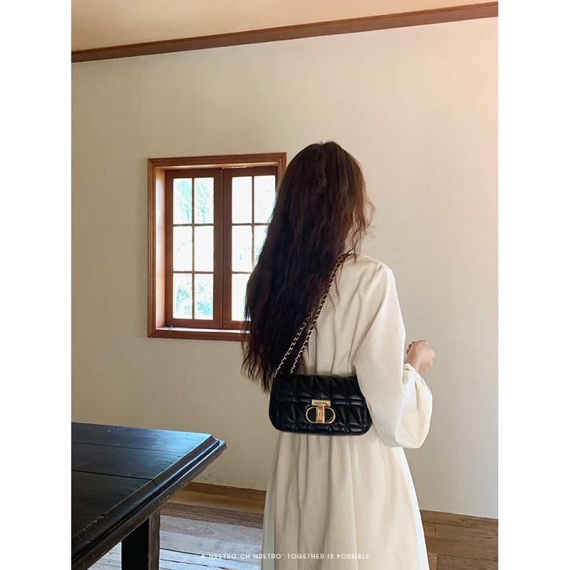 Sẵn túi xách miocra koly chính hãng