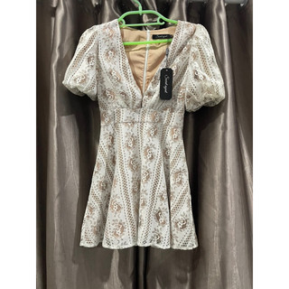 Thanh lý đầm ren auth newtag sz s