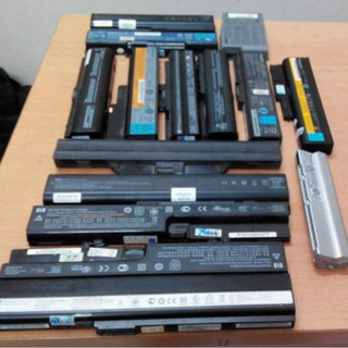 [giá rẻ] Pin laptop cũ hỏng các loại cho ae lấy cell [giá rẻ]
