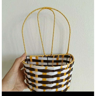 Giỏ treo rủ hoa - giỏ hoa treo tường