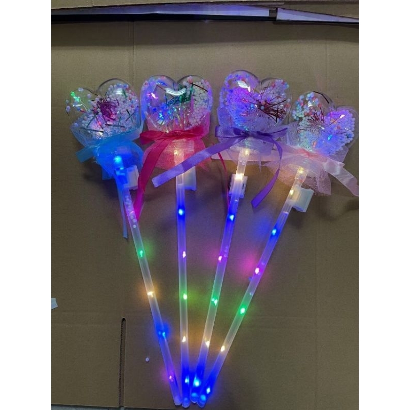 Gậy phát sáng tròn, tim, sao với 3 chế độ đèn nhấp nháy cho bé vui  chơi mùa lễ hội