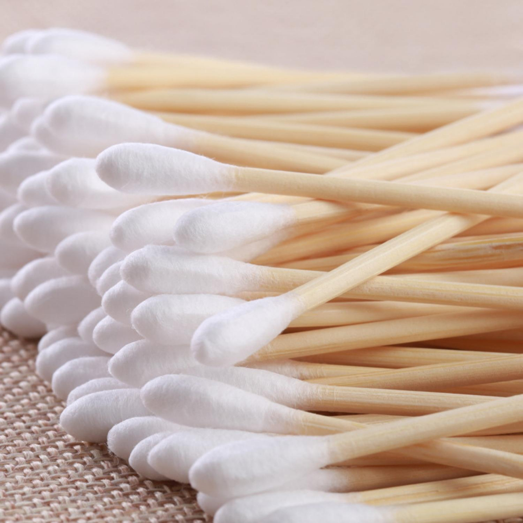 Bông Tăm Ngoáy Tai Thân Gỗ Hộp 100 Cây Chính Hãng, Bông Tăm Ngoáy Tai Thân Thiện Môi Trường An Toàn Tiện Lợi