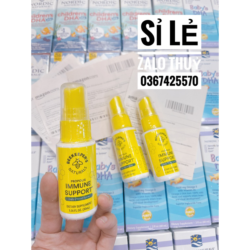 Xịt họng keo ong Beekeeper’s Naturals Propolis Throat Spray