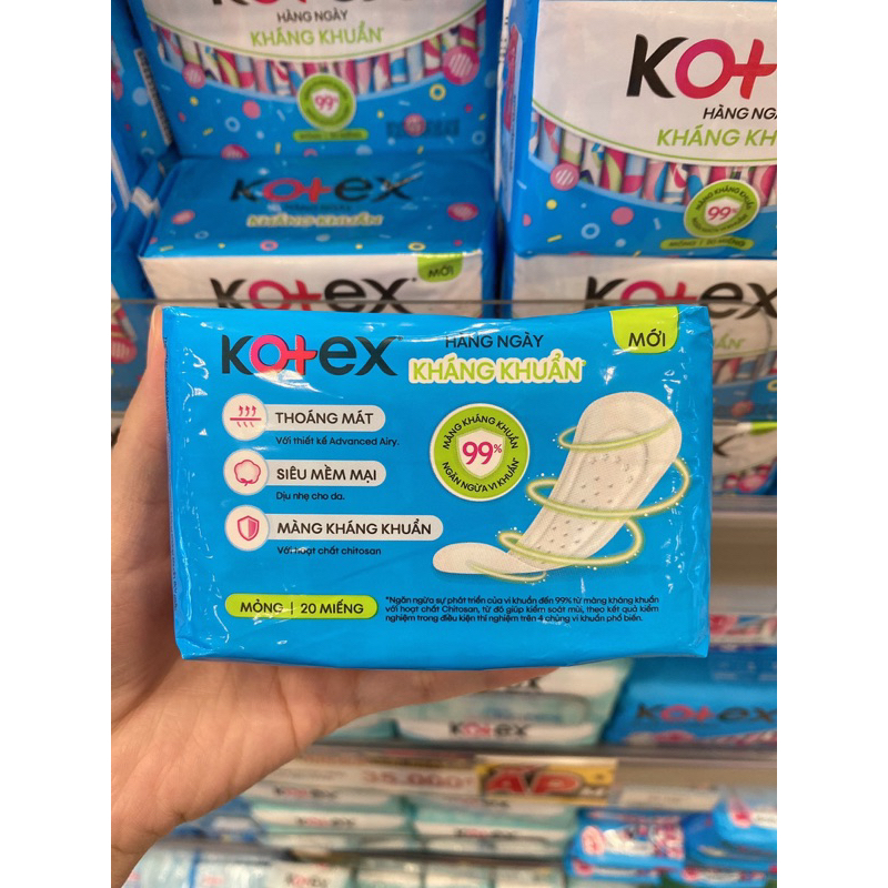 Băng vệ sinh Kotex hàng ngày kháng khuẩn hương tự nhiên 20/40 miếng