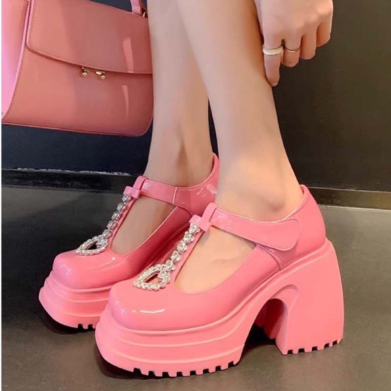 ORDER 🩷 Giày chunky dây đá tim đế cao su 10cm 32-40