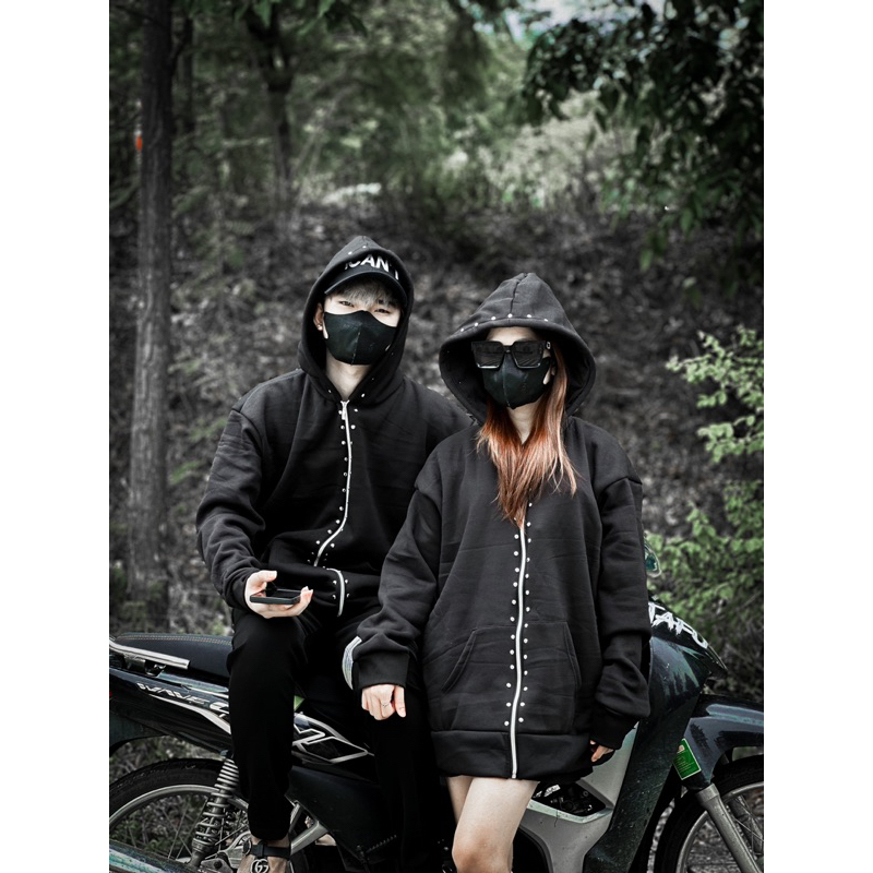 Áo khoác đinh dày dặn hot nhất mùa đông năm nay.