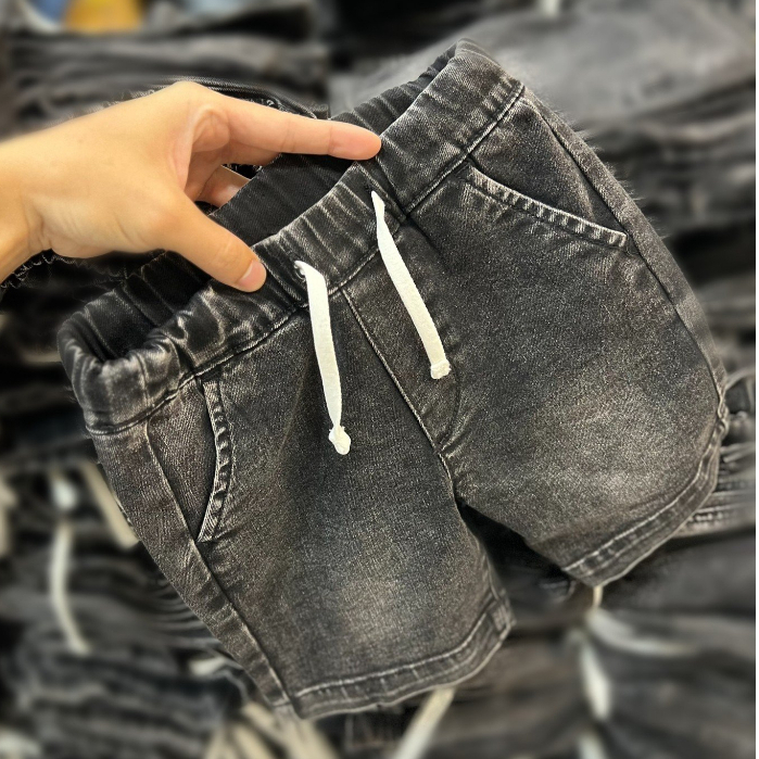Quần short jean lưng thun cho bé trai size từ 11kg - 45kg có độ co giãn mềm mịn thoải mái vận động