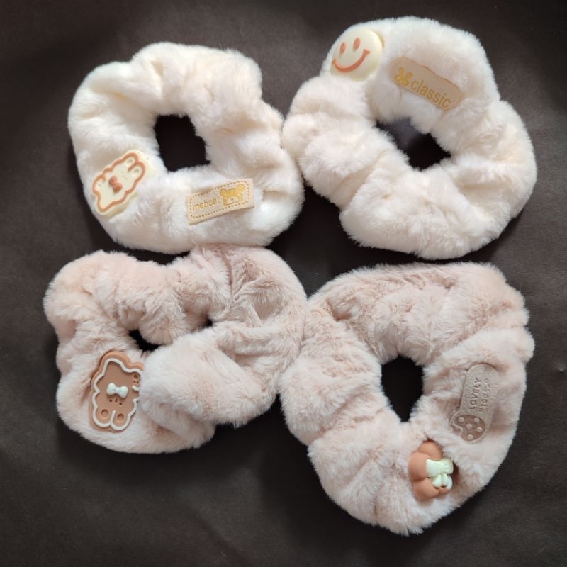 Dây cột tóc nhung lông mền gắn hình ngộ nghĩnh