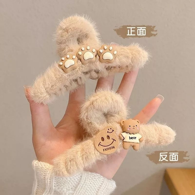 Kẹp tóc phủ lông nhung gấu nâu dễ thương
