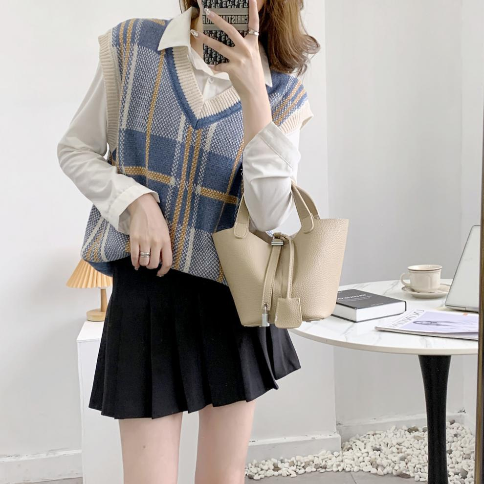 Áo ghi lê nữ hoa tiết ngang dọc phối màu, Áo len kẻ cổ V ullzang Hàn Quốc | BigBuy360 - bigbuy360.vn