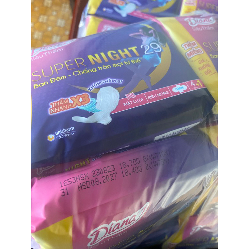 Bộ 6 gói Băng vệ sinh Diana siêu thấm Supernight Ban Đêm 29cm/35/42cm 3/4 miếng/gói - Hàng Chính Hãng