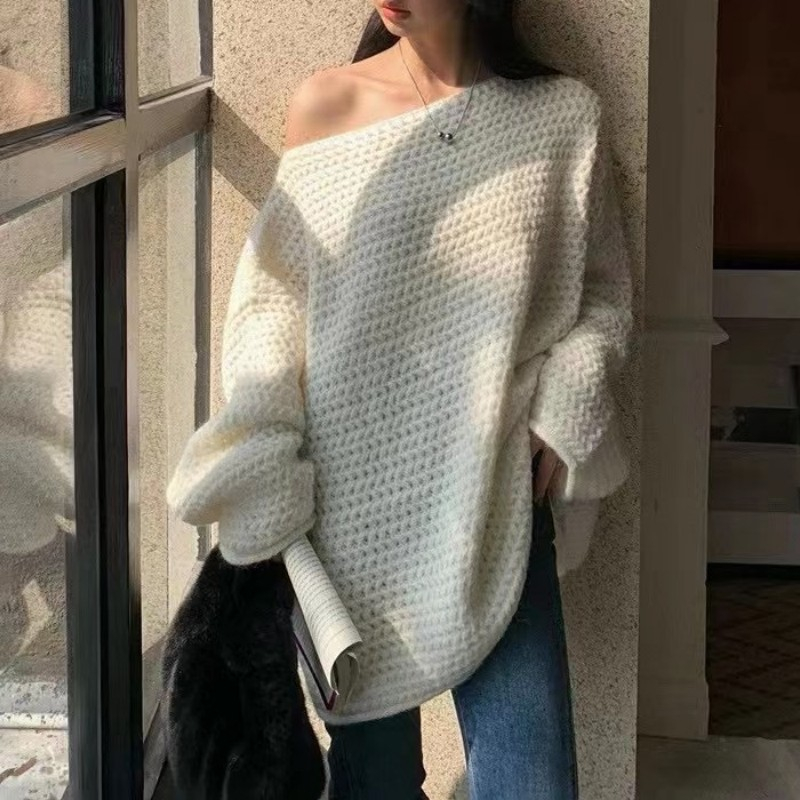 Áo len màu kem trễ vai cho nữ, form dáng Ulzzang Hàn Quốc siêu đẹp | BigBuy360 - bigbuy360.vn