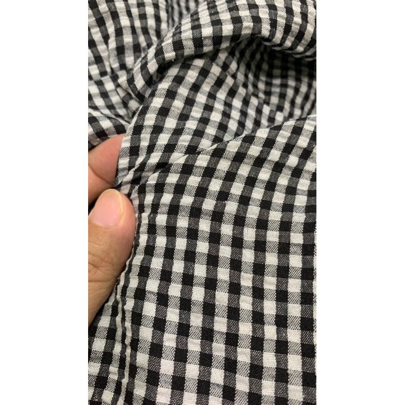 Đầm babydoll caro tầng 2hand | Instagram: maybay.2hand