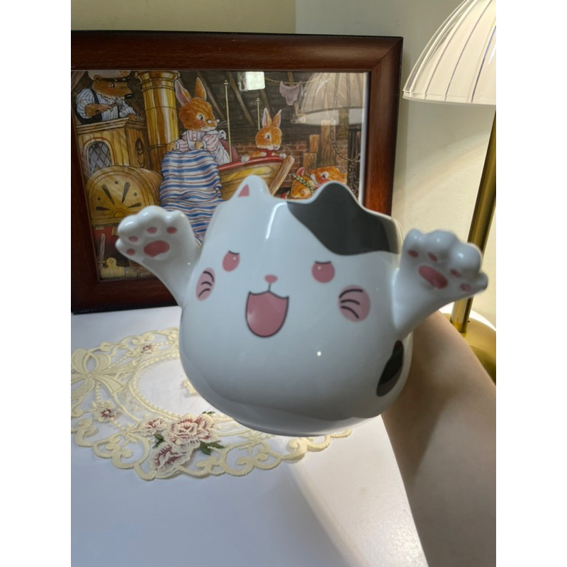 Cốc mèo sứ 3D mèo giơ tay