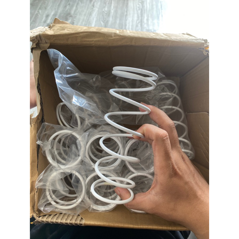 Lò xo trụ nồi sau độ nhẹ giúp tăng tốc, hạn chế rung ga đầu cho các dòng xe tay ga Honda 125cc 150cc